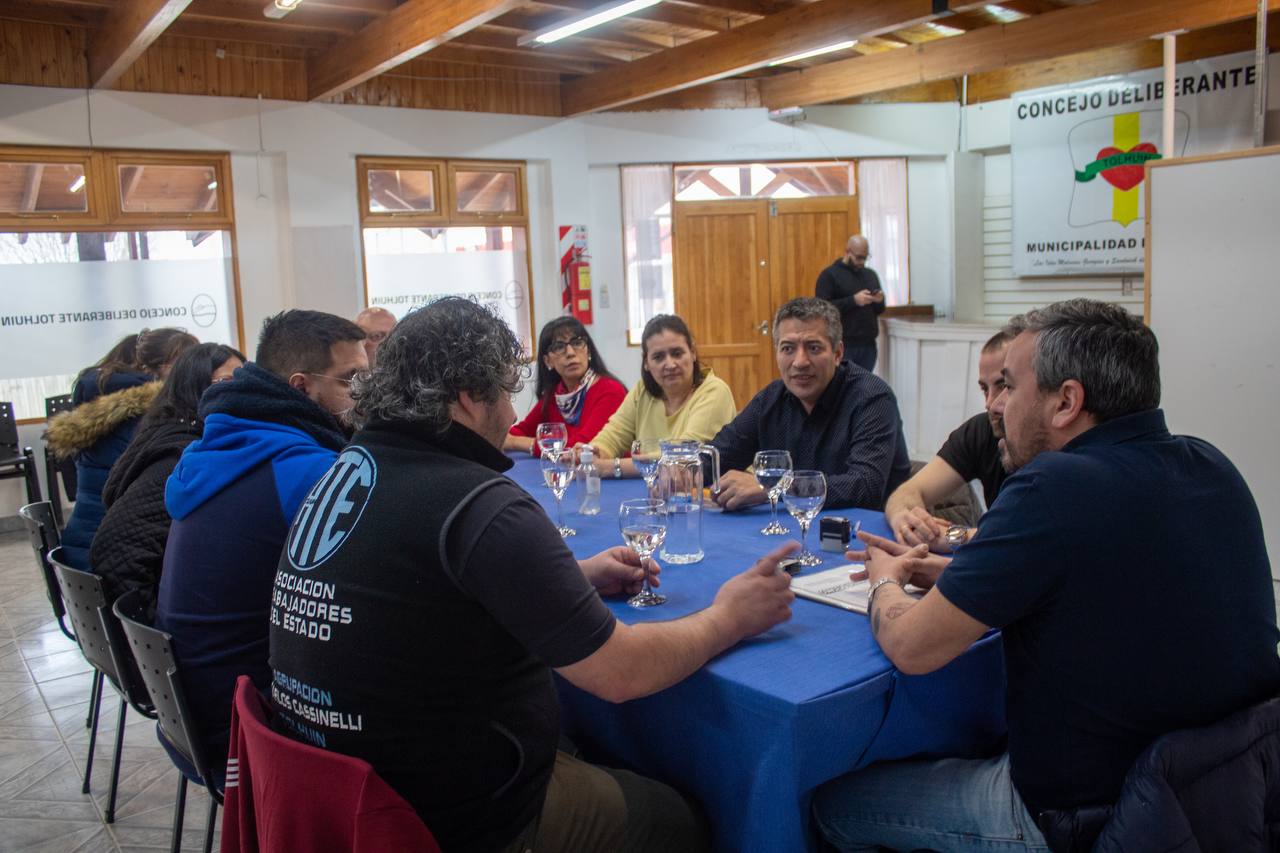 Concejo y gremios celebraron convenio de adhesión a la negociación del CCT