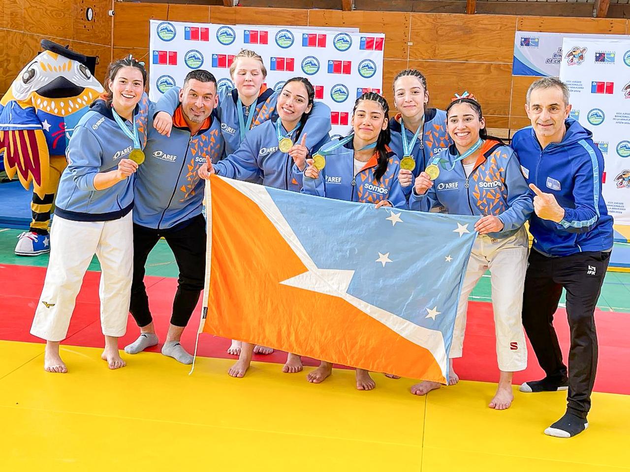 El equipo femenino de Judo regresa con el oro a Tierra del Fuego