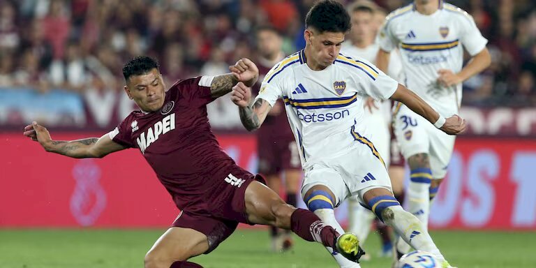 Boca perdió 1-0 contra Lanús y se aleja de la clasificación a la Copa Libertadores 2025