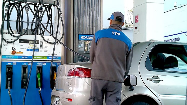 YPF confirmó que incrementará el precio de sus combustibles un 1,75% .