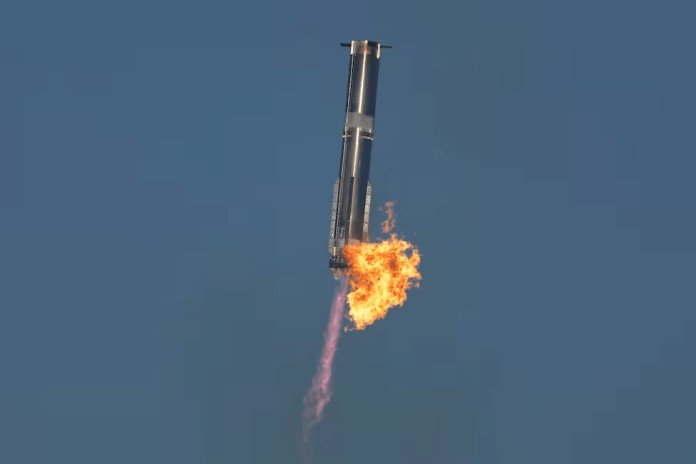 La nave Starship explotó en su séptimo vuelo de prueba.