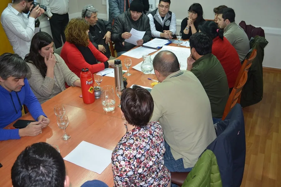 Concejales analizaron junto al IPV el traspaso de tierras fiscales al Instituto para la construcción de viviendas