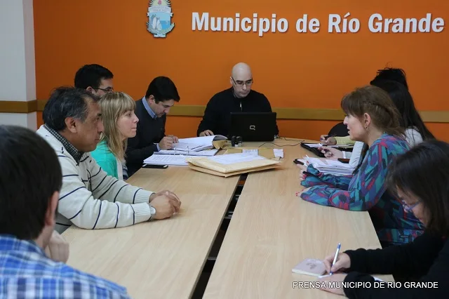 Plan de pavimentación: Abrieron sobres de licitación