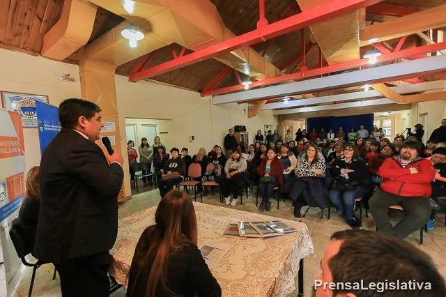 Lanzan curso de formación de cuidadores domiciliarios en Ushuaia