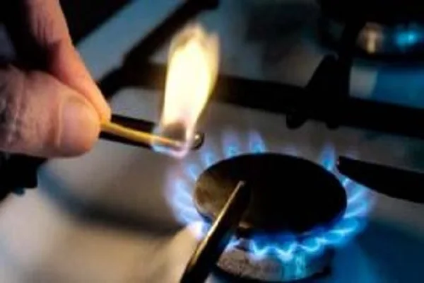 Gobierno frena por dos meses recorte de subsidios para las tarifas del gas