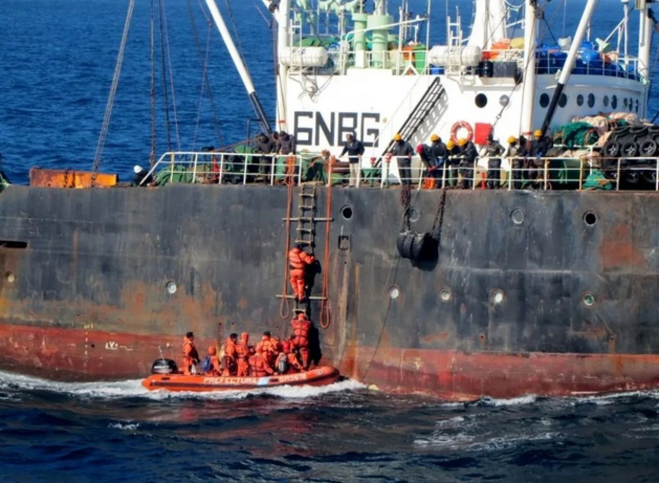 Pesca ilegal en el Mar Argentino