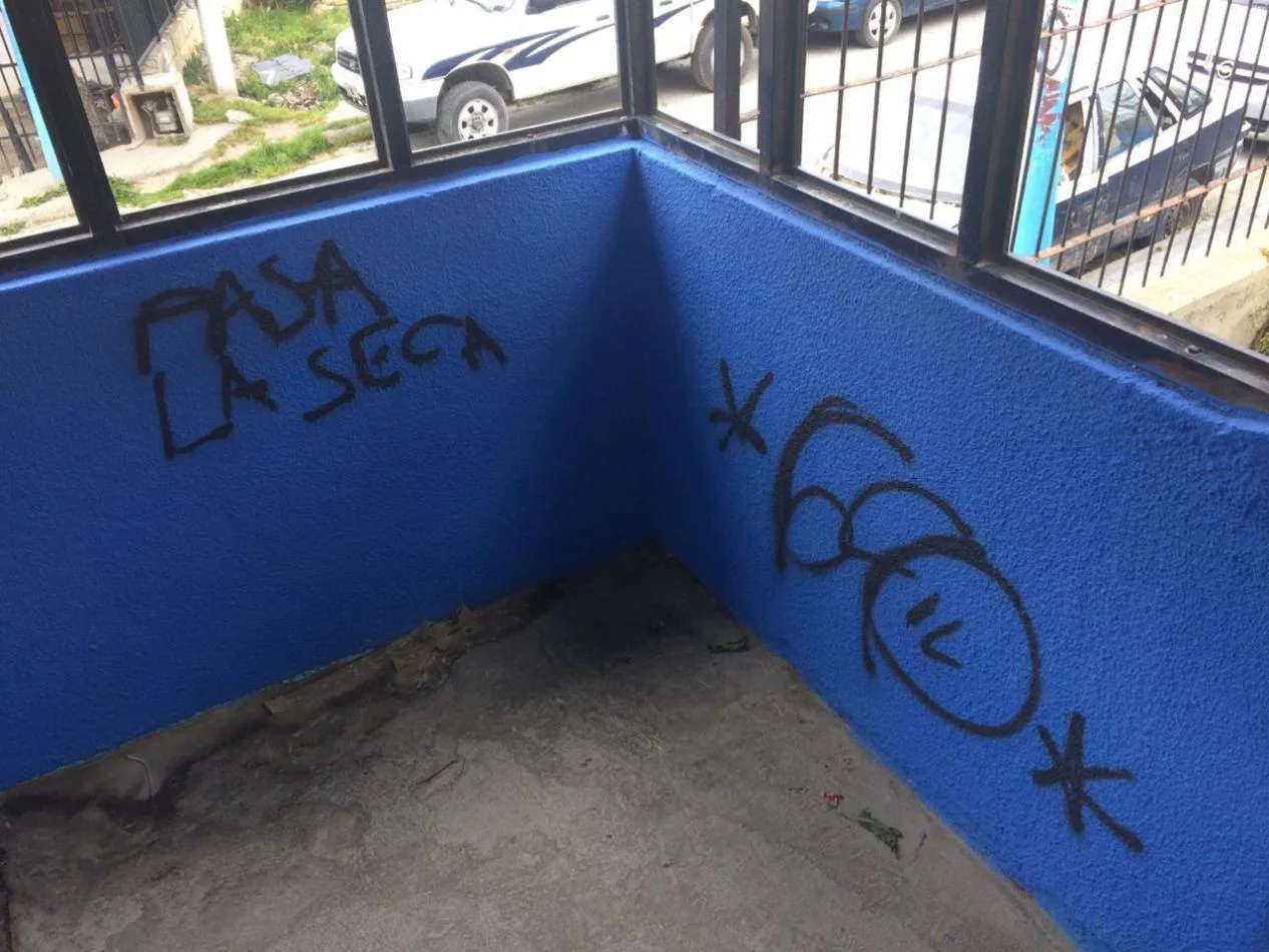 Vandalísmo en edificios educativos de Ushuaia