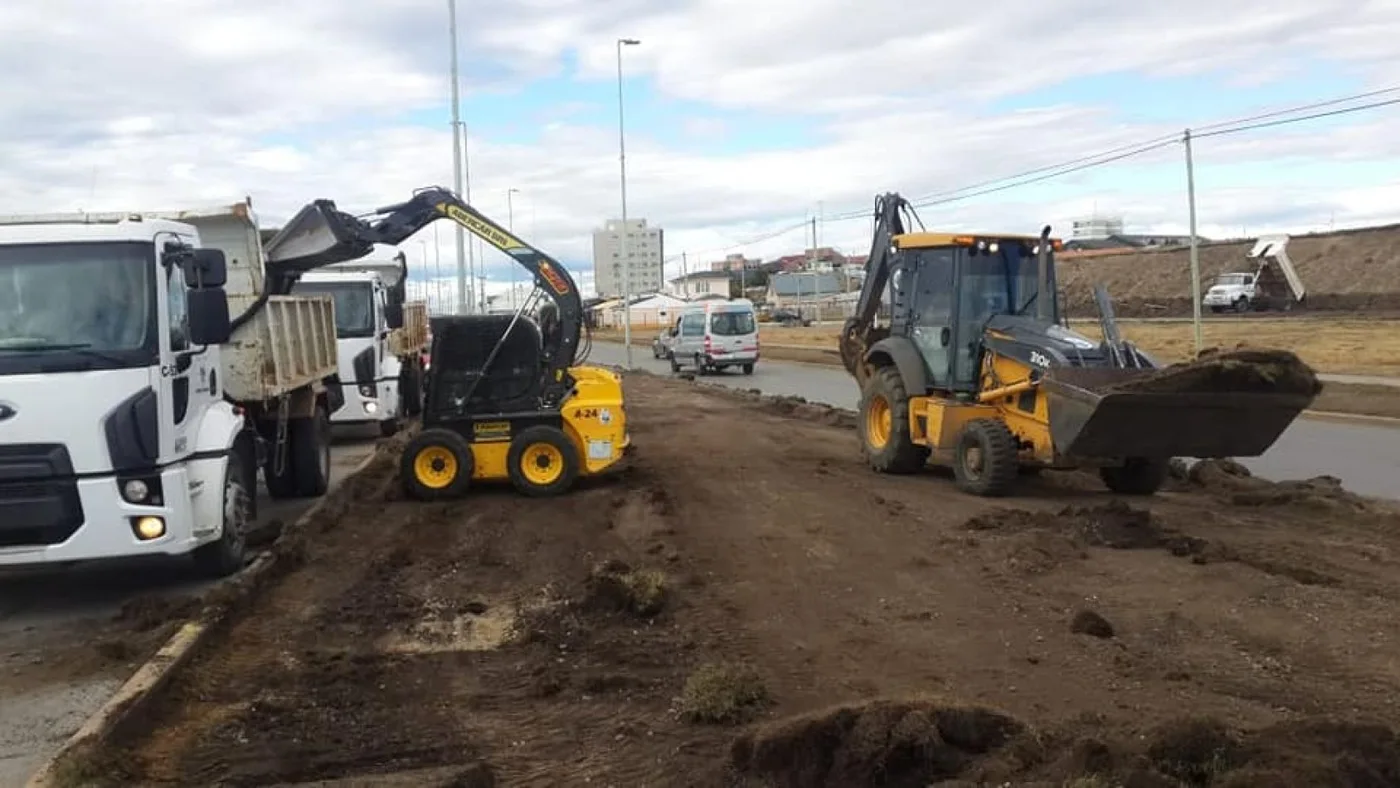 El municipio continúa con los trabajos de saneamiento en espacios públicos