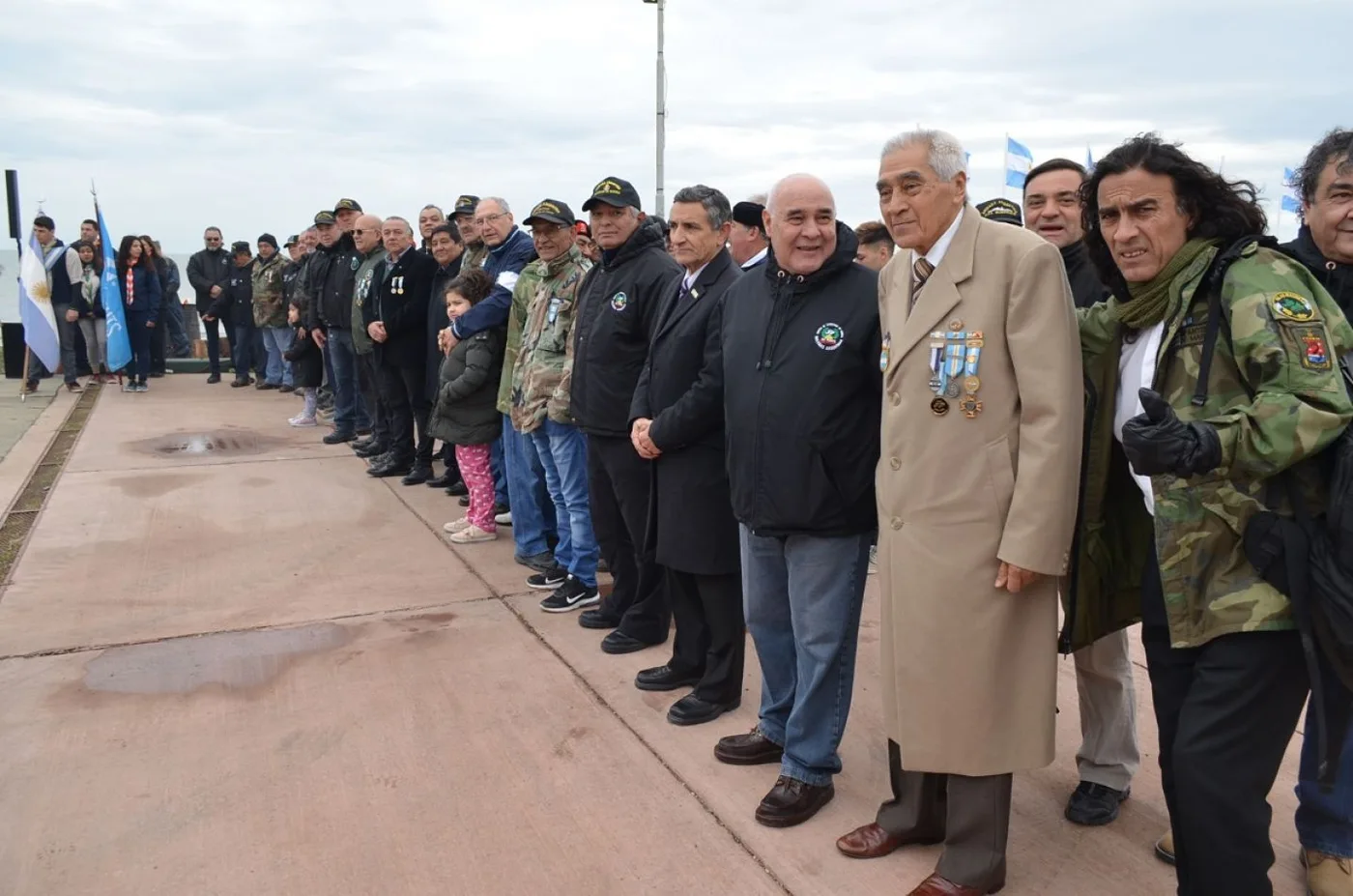 Excombatientes de Malvinas dejaron inaugurada la Carpa de la Dignidad.