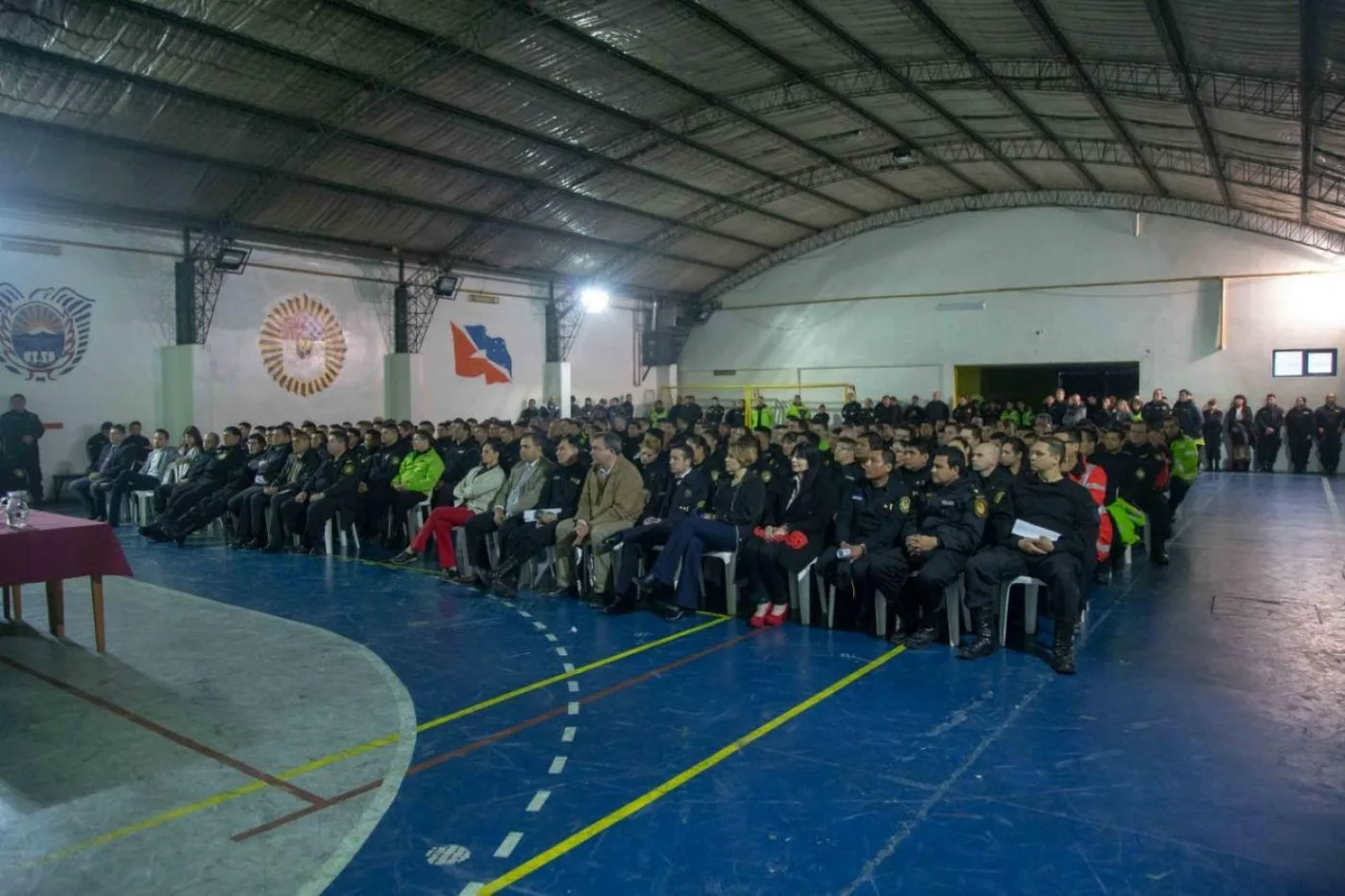 Capacitón a agentes policiales sobre prevención y abordaje de casos de grooming.