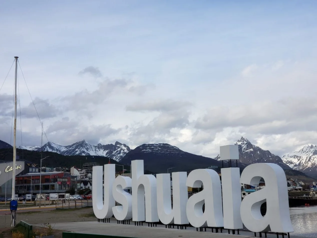 Quedó nuevamente habilitado el cartel de Ushuaia tras su restauración