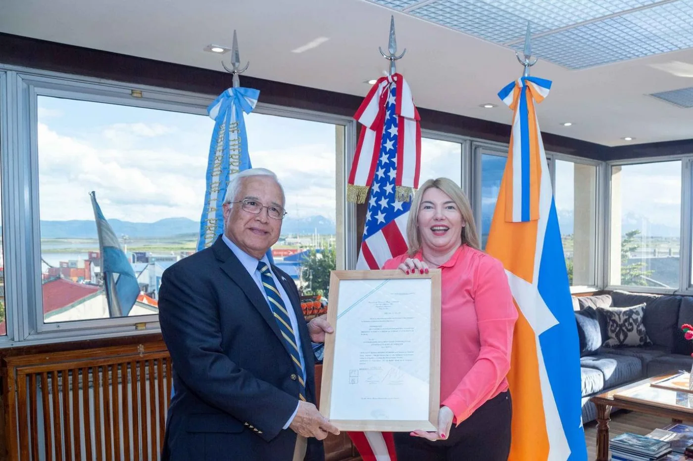 Visita protocolar del Embajador de los Estados Unidos