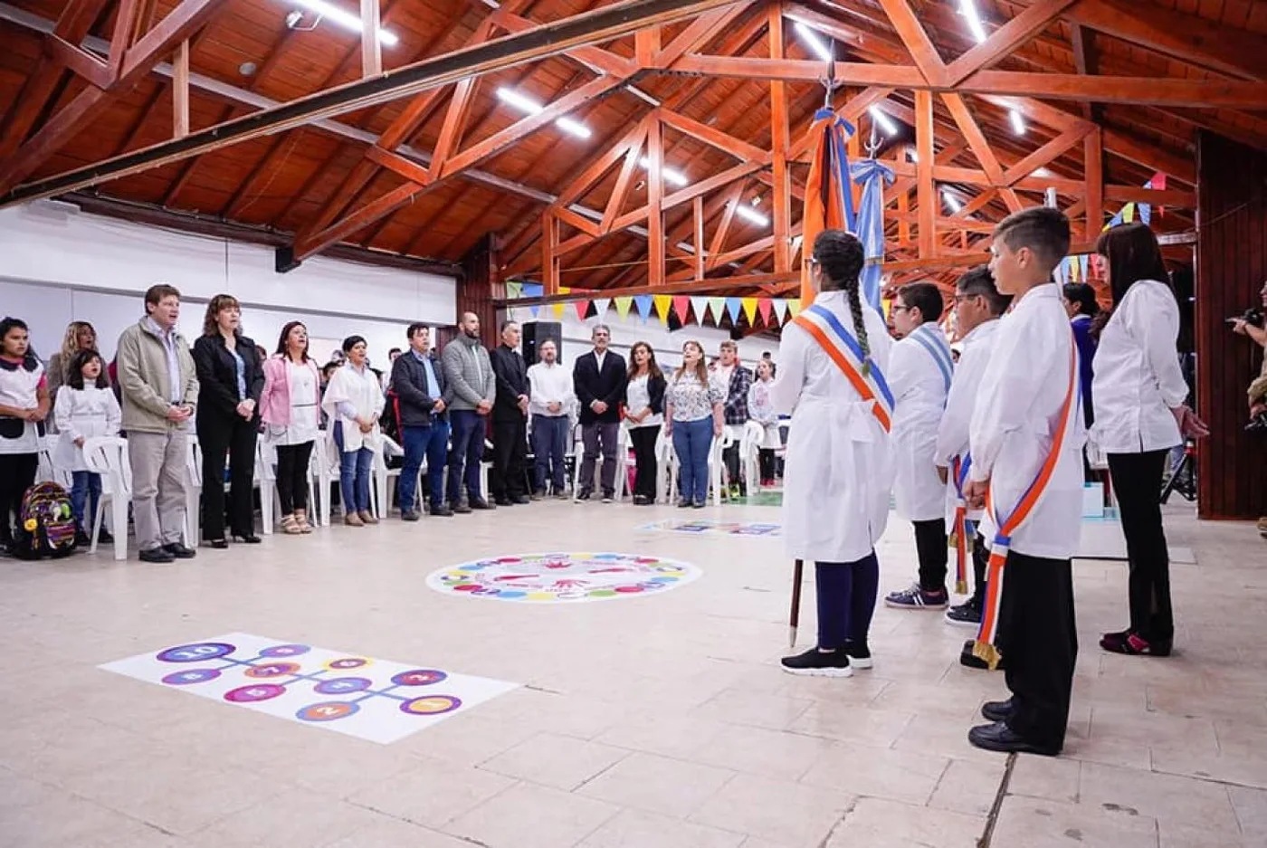 Inicio de clases de la Escuela Especial Nº 4 de la ciudad de Tolhuin.