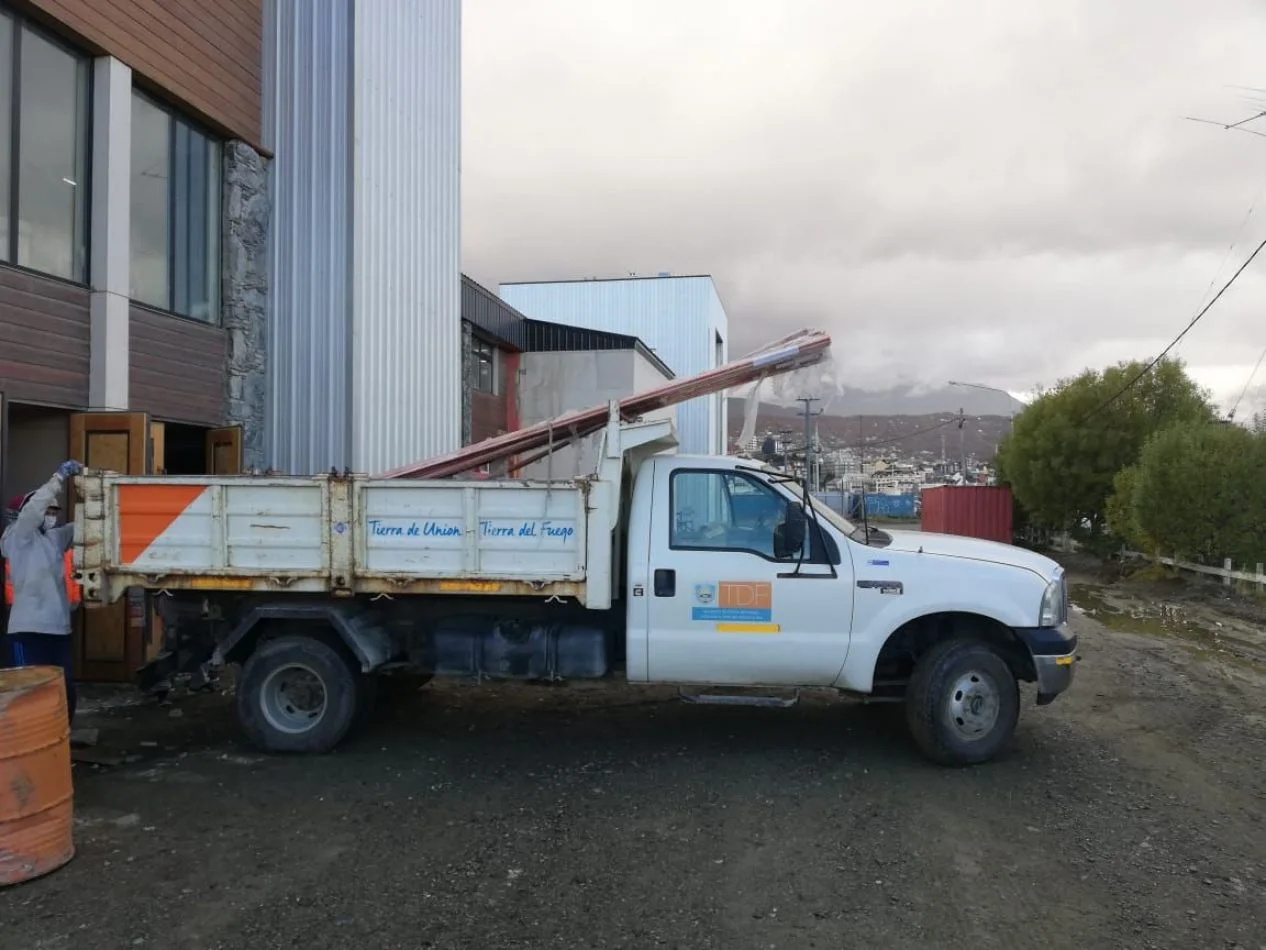 Iniciaron los trabajos de instalaciones de oxígeno en el hospital de campaña de Ushuaia