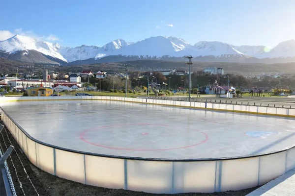 La pista de patinaje, lista para la nueva temporada.