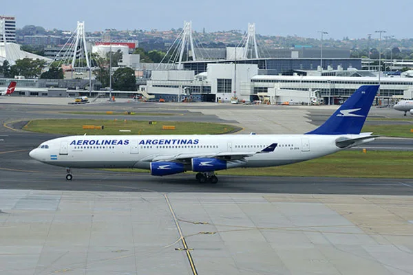 El nuevo vuelo tendrá horario nocturno.