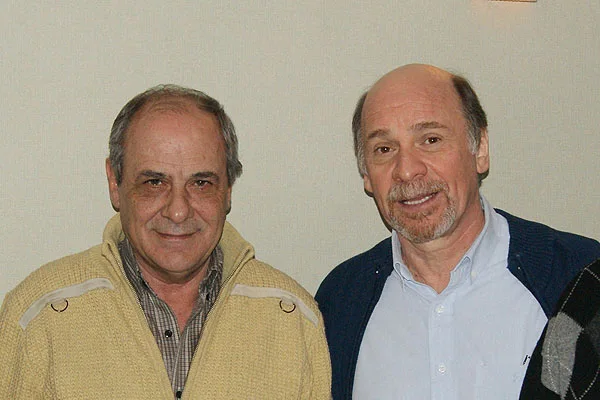 Hugo Cóccaro junto al presidente del PJ fueguino, Carlos Manfredotti.