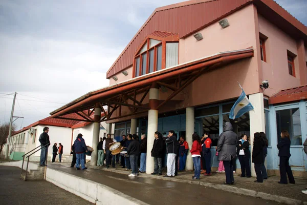 Ante la falta de respuestas, los trabajadores habrían decidido tomar el nosocomio local.