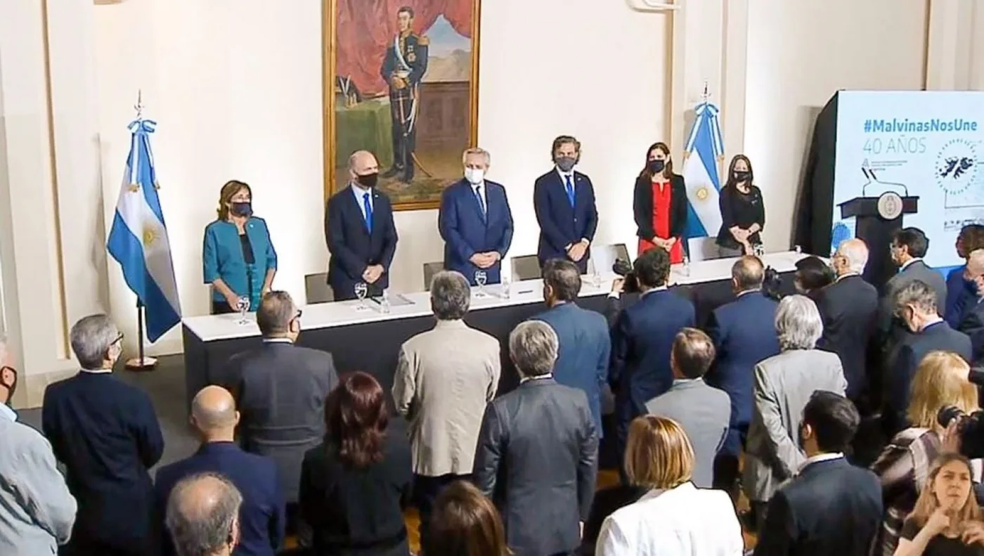 El presidente Alberto Fernández encabezó el acto en el Palacio San Martín, sede de la Cancillería argentina.