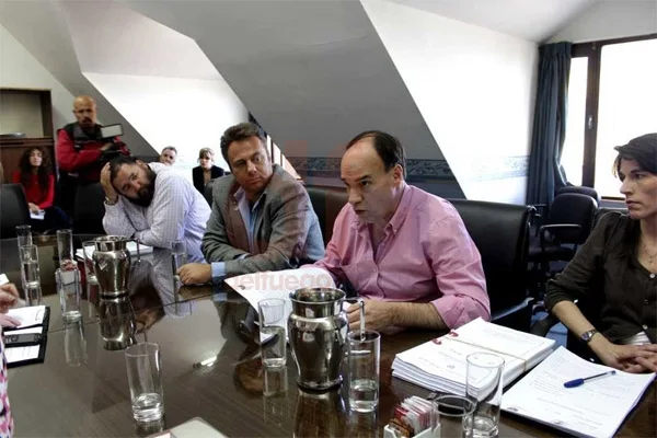 Pablo Blanco, durante la reunión junto a sus pares.