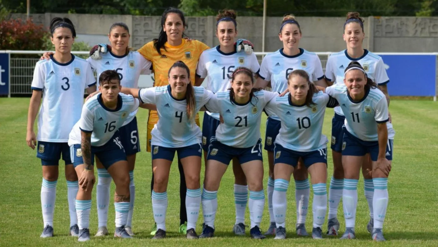 La Selección Argentina goleó a Chile