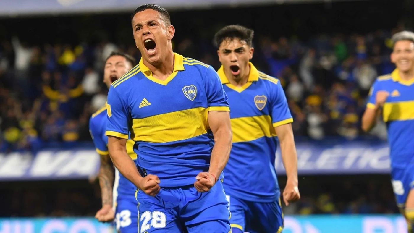 Boca le ganó a Vélez en Liniers y se acercó a la cima de la Liga Profesional.