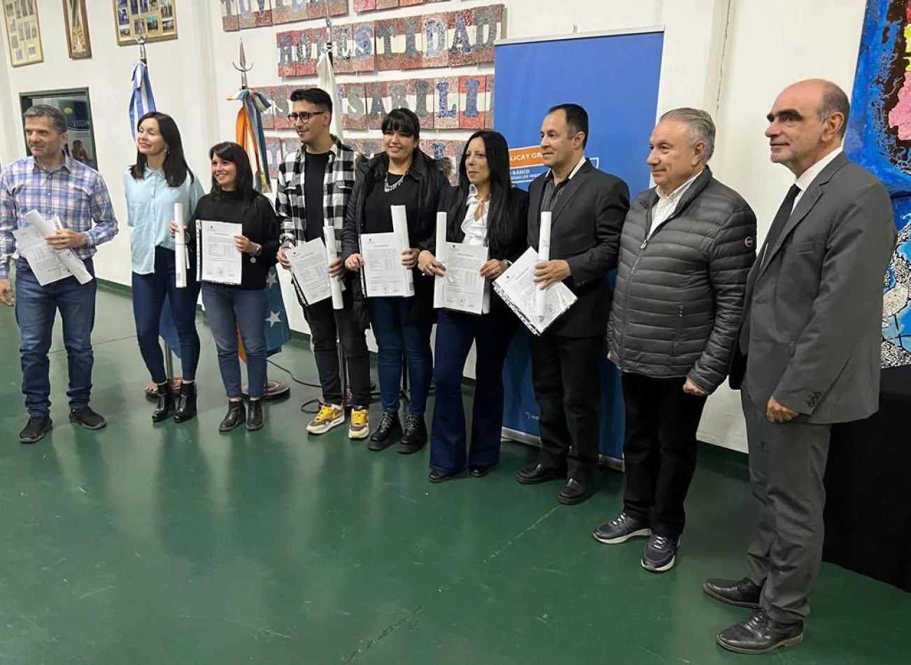 La Facultad Regional Tierra del Fuego entregó diplomas en Ushuaia