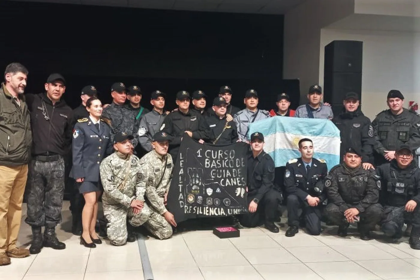 Primer Curso Básico de Guía de Canes organizado por el Servicio Penitenciario de la Provincia de Tierra del Fuego, Antártida e Islas del Atlántico Sur