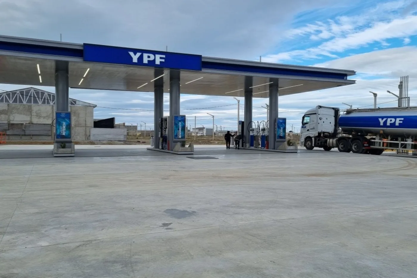 YPF anunció el segundo aumento de precios de combustibles en agosto