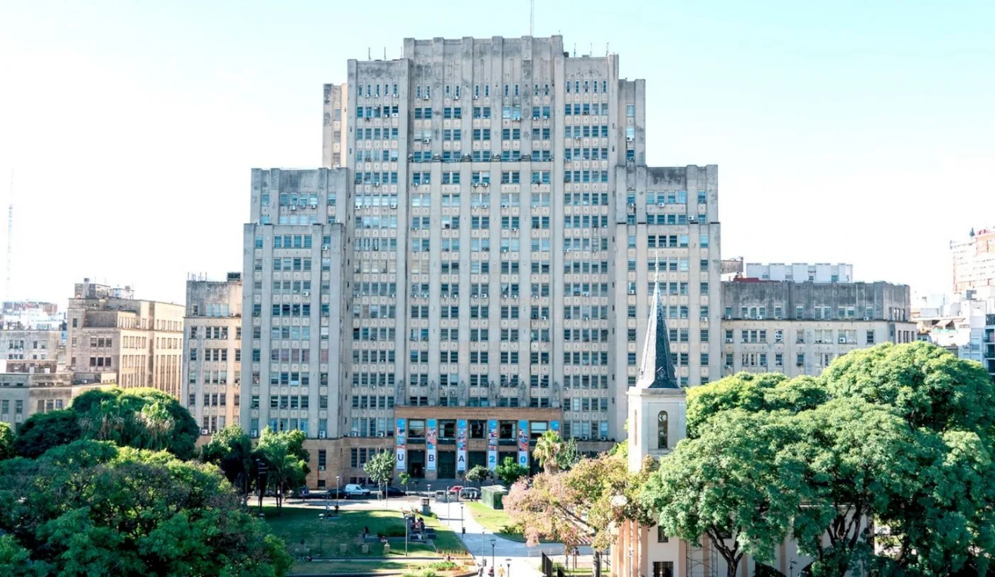 La UBA modernizó el programa de estudios de la carrera de Medicina acortándola un año y medio.