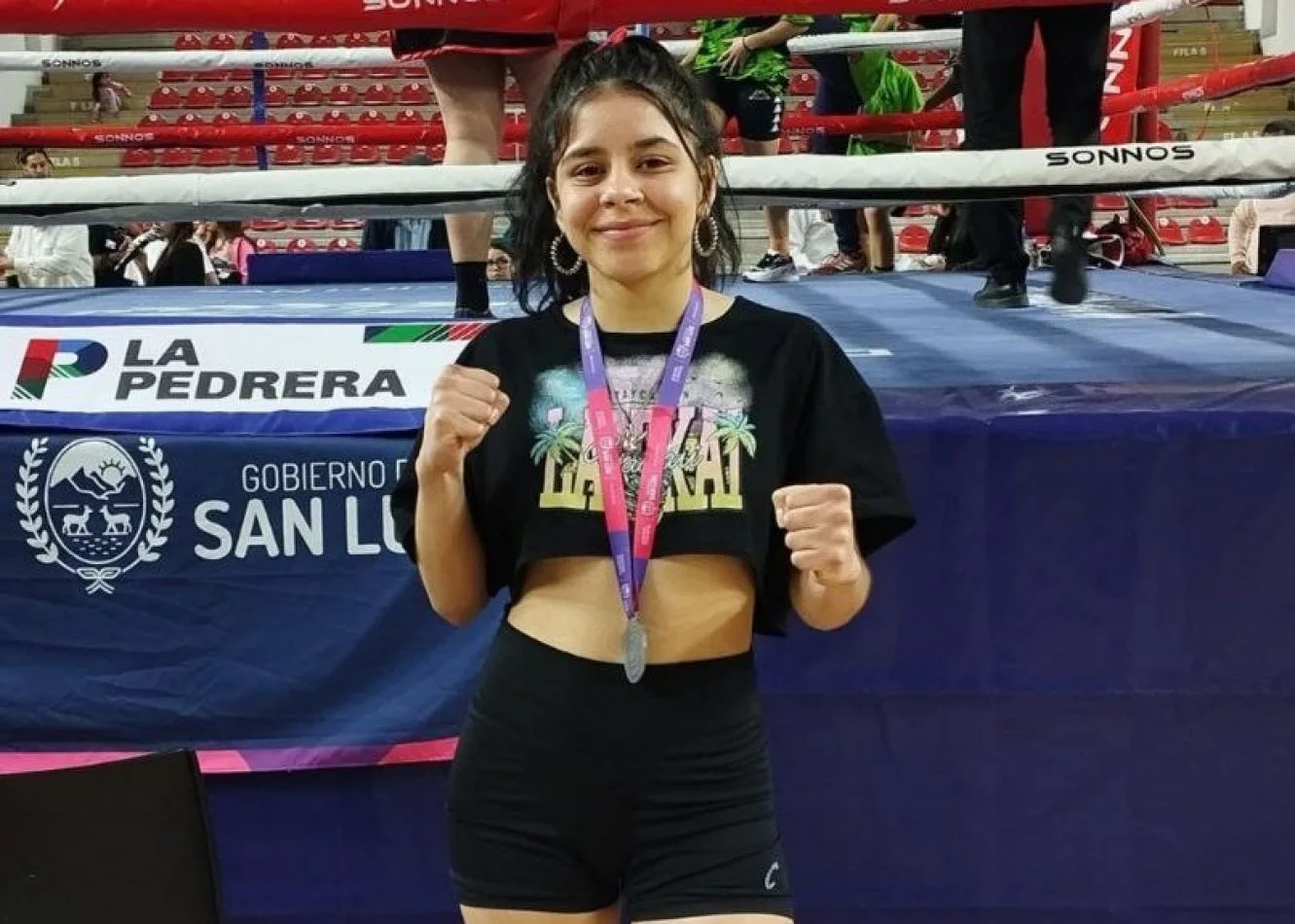 Ainara Quiroga, subcampeona en el torneo nacional de boxeo femenino