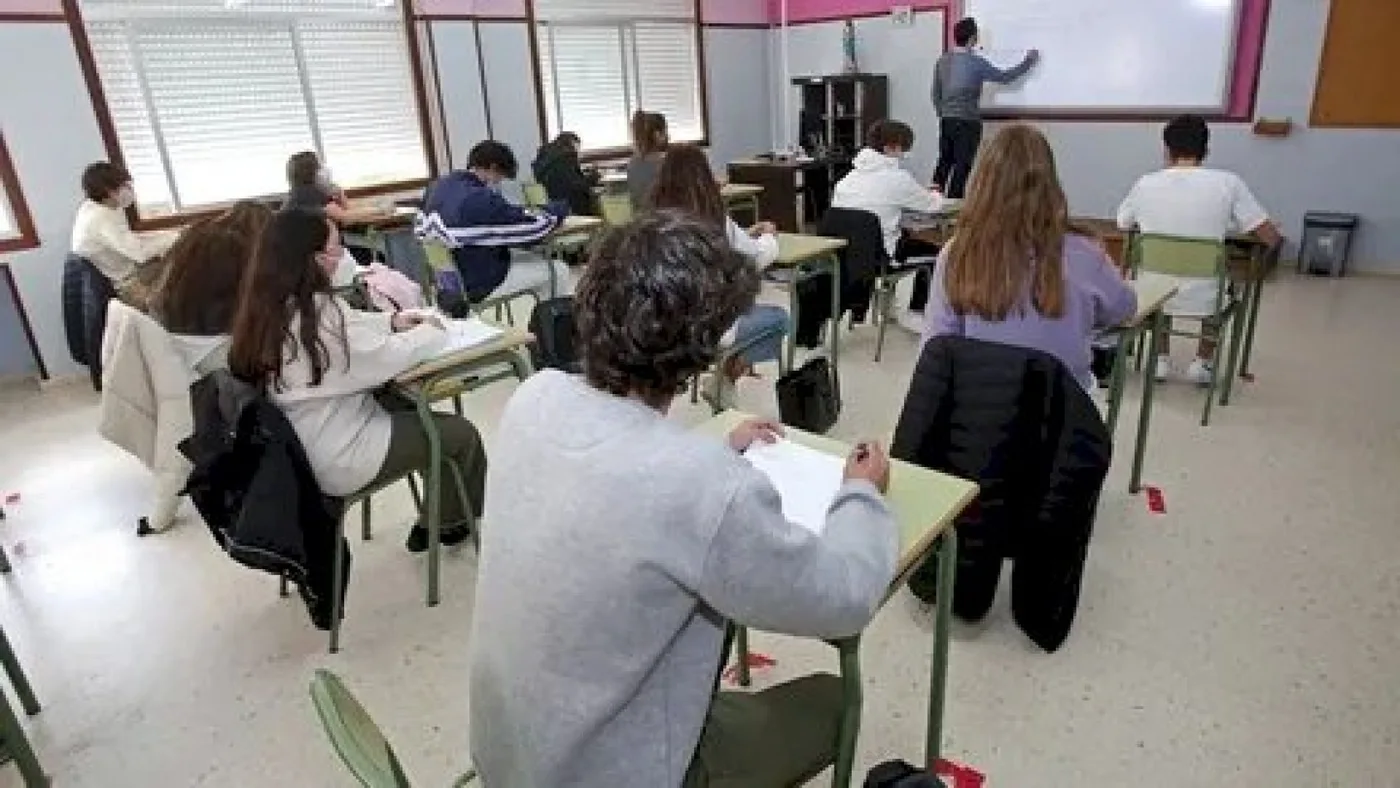 ANSES paga $20.000 a estudiantes en octubre