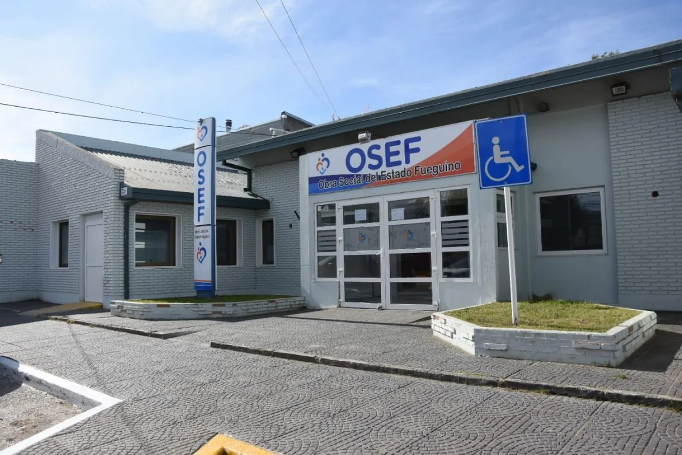 "Osef está regularizando deudas con las farmacias convenidas"