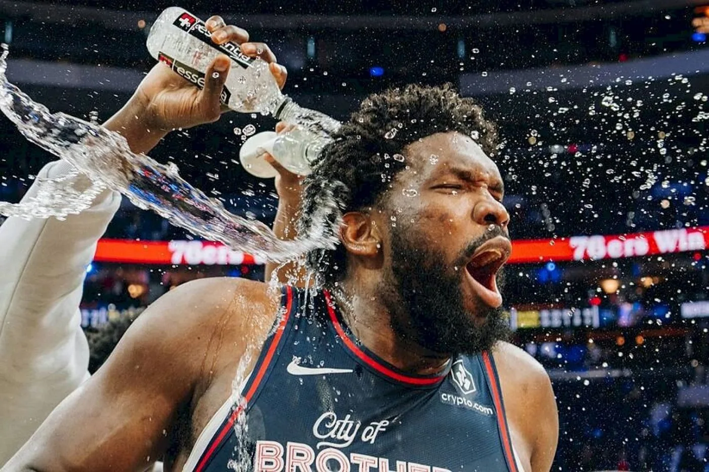 Joel Embiid anotó 70 puntos para la victoria de los 76ers ante los Spurs