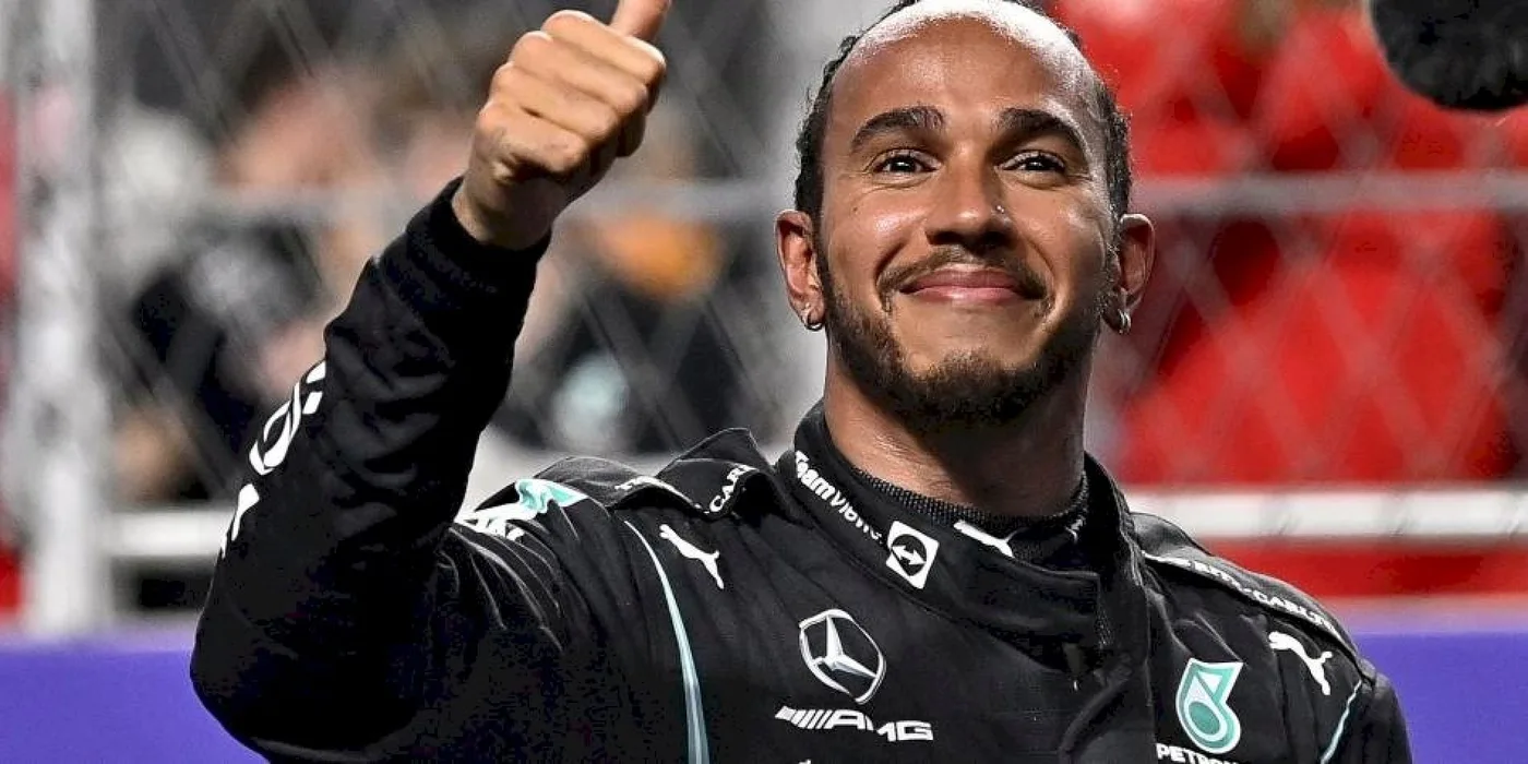 Lewis Hamilton estremece al mundo de la Fórmula 1 con el anuncio de que correrá para Ferrari en 2025 y que deja a Mercedes