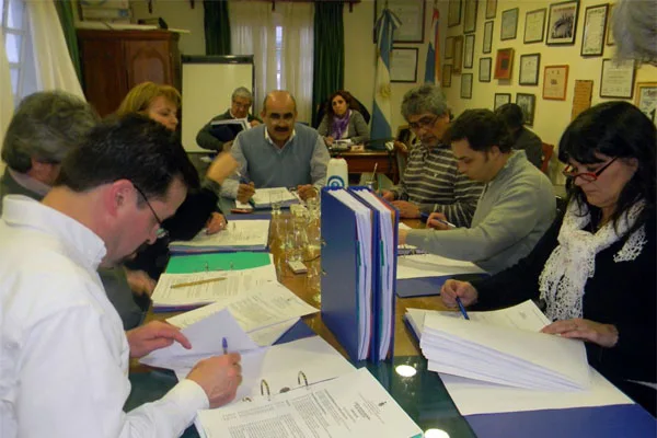 Los ediles durante el encuentro de Labor Parlamentaria.