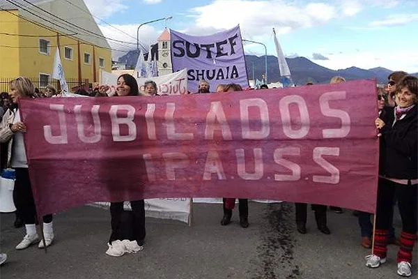 Jubilados critican el “ninguneo” de parte del directorio y de Gobierno