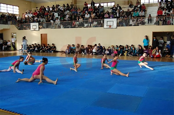 Varias actividades fueron reprogramadas para reducir el uso de horas extras en los gimnasios.