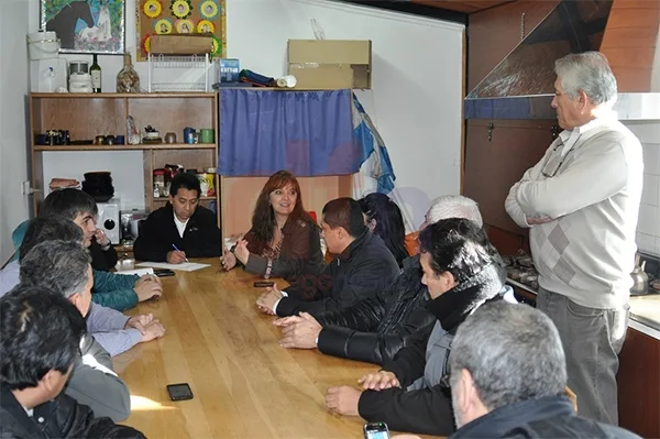 La reunión sirvió para avanzar en la organización de la cruzada solidaria.