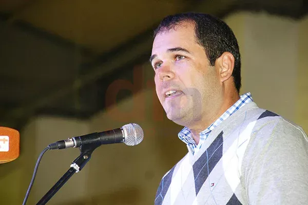 Agustín Tita enhalteció la labor de los emprededores, artesanos y productores locales.