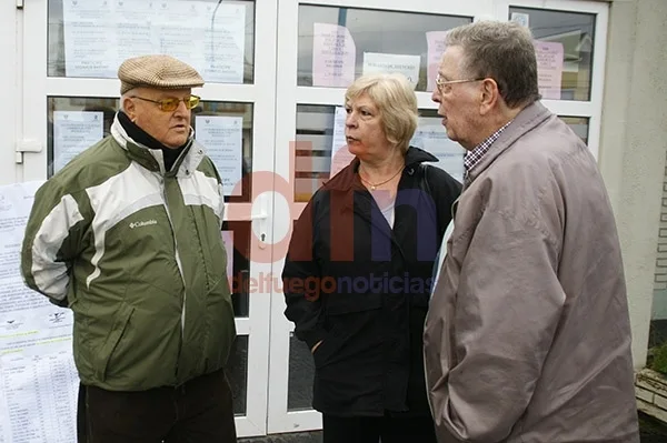 Pablo Imboden (izquierda), volvió a criticar al Gobierno por los proyectos presentados.