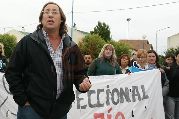 Diego Castro, al frente de una protesta, cuando era autoridad sindical.