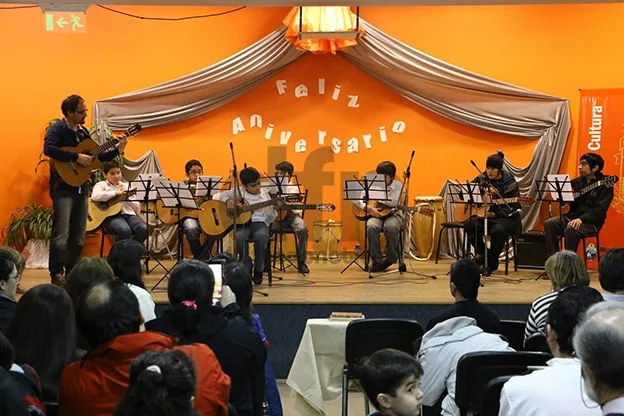 Las guitarras fueron uno de los espectáculos de la jornada.