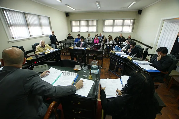 La sesión se realizó con cinco de los siete ediles presentes.