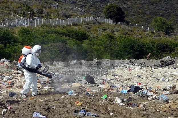 La desinfección arrancó en el Relleno Sanitario.