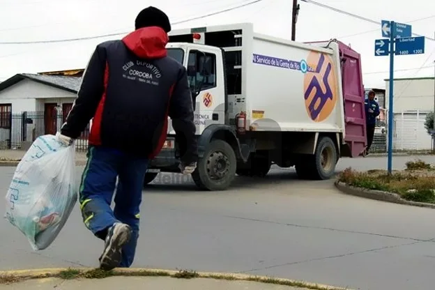 A partir de la tarde, el servicio se restableció en toda la ciudad.