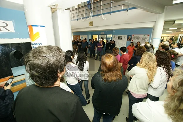 La asamblea convocó a los trabajadores del Hospital Regional Río Grande.