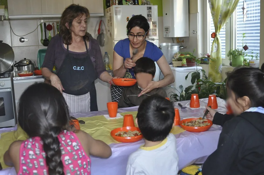 Debido a la crisis, el ‘Comedor de María’ reabrió sus puertas