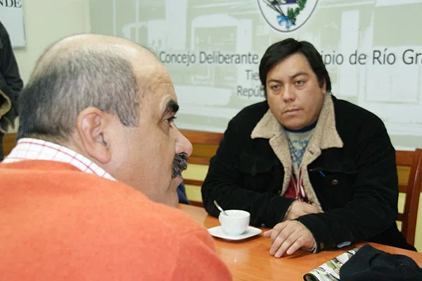 Juan Rodriguez, durante el encuentro con vecinos de Chacra XI.