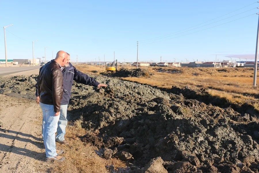 Avanzan las obras de mantenimiento del pluvial continuo a la Ruta Nac. N° 3